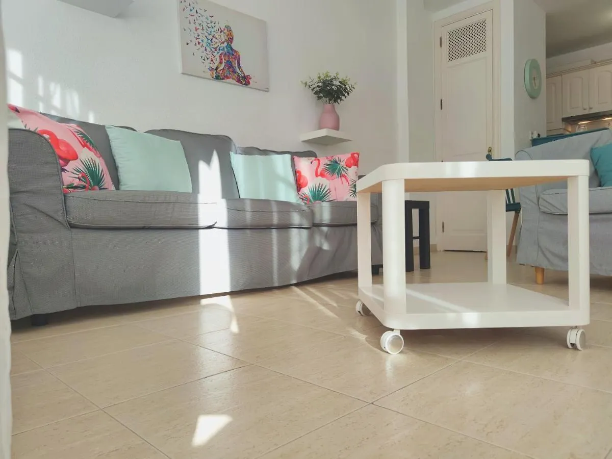 The Heights - Los Cristianos - Heated Pool - Wifi Free Apartment Los Cristianos (Tenerife)