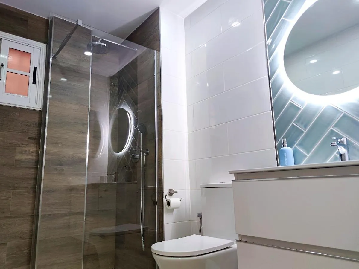 The Heights - Los Cristianos - Heated Pool - Wifi Free 0*, Los Cristianos (Tenerife)