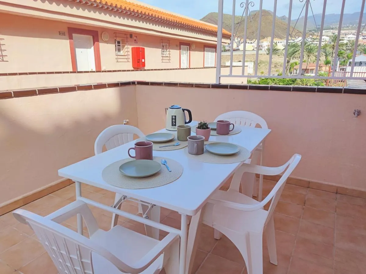 The Heights - Los Cristianos - Heated Pool - Wifi Free